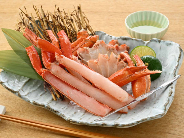 越前産 生紅ずわいがに ハーフポーション (足・肩・ツメ)